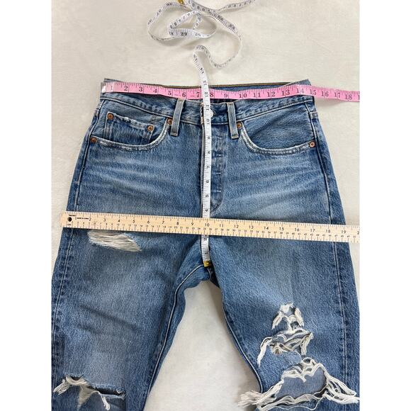 Levi’s Skinny 501 Original Destructed Blue Denim Jean Women's 27 Capsule Summer - Picture 10 of 11